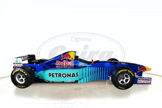 F1 Sauber C15-05