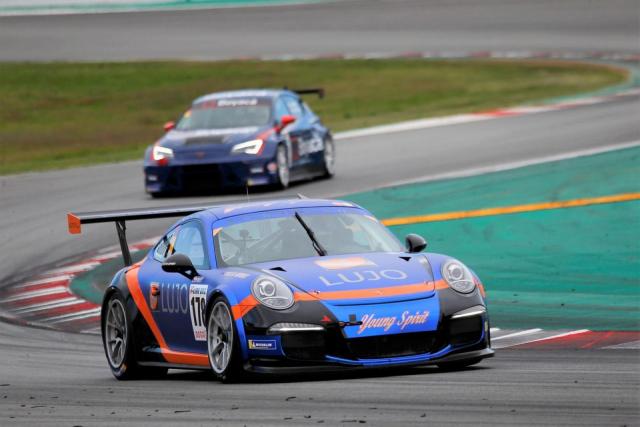 Porsche 911 GT3 CUP 991 - Image 2