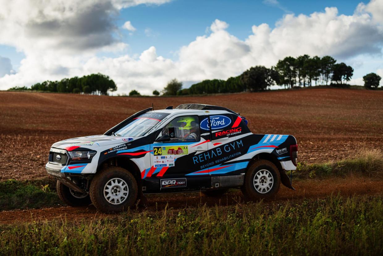 Ford Ranger T1 5.0 L V8 FIA - Image 2