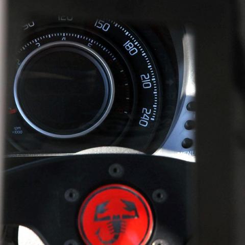Fiat 500 Abarth Assetto Corse - Image 9