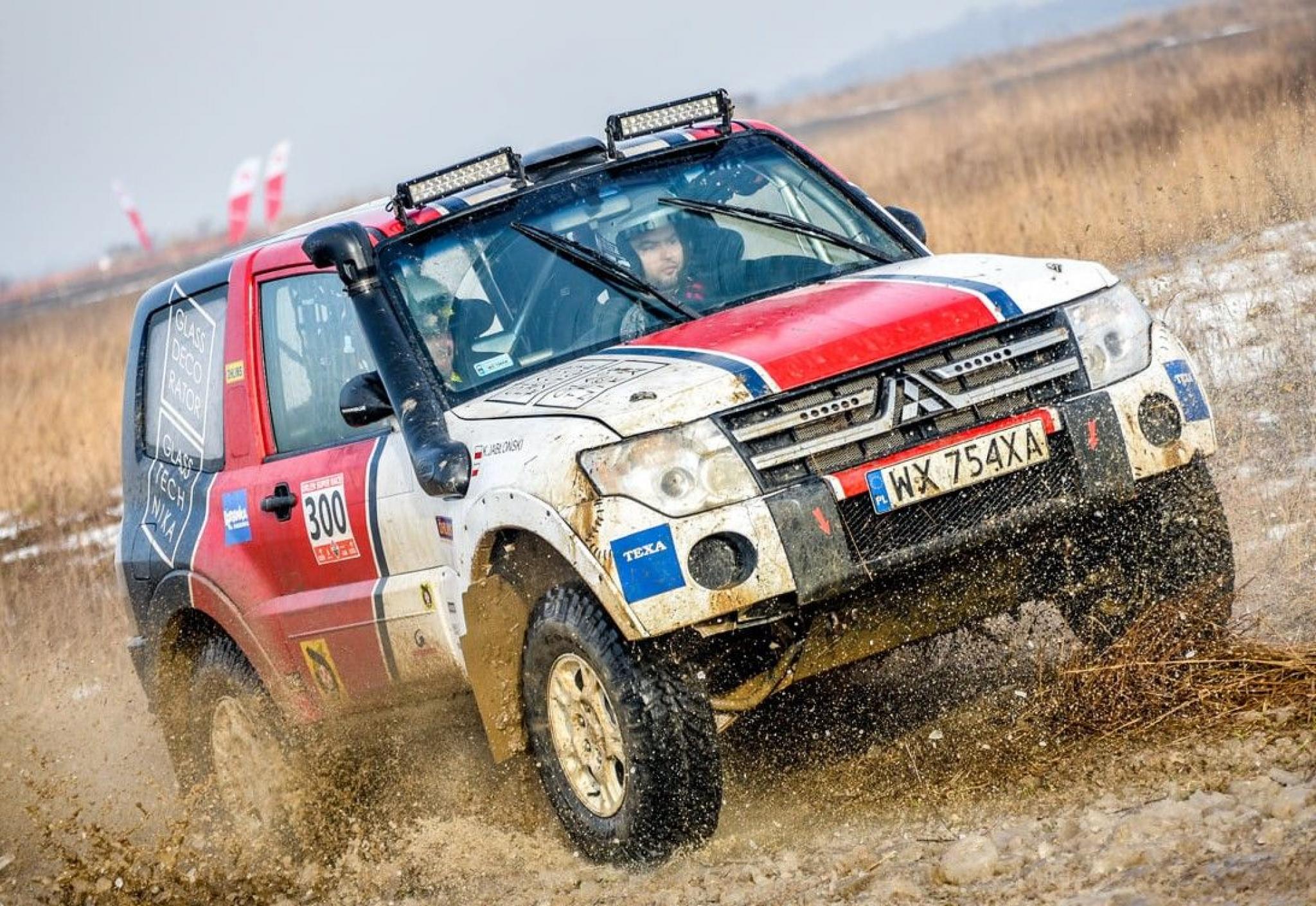 Mitsubishi Pajero 3.2d S2  8x Ohlins - 1