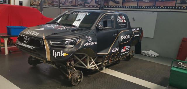 Toyota Hilux Overdrive - Image 6
