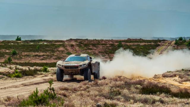 Century Racing CR6 - Image 3
