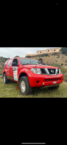 Nissan Pathfinder T2 evo FIA Prototype Dakar