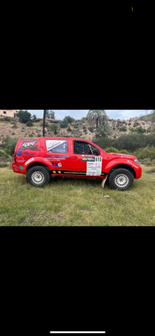 Nissan Pathfinder T2 evo FIA Prototype Dakar - Kuva 2