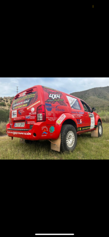 Nissan Pathfinder T2 evo FIA Prototype Dakar - Kuva 3