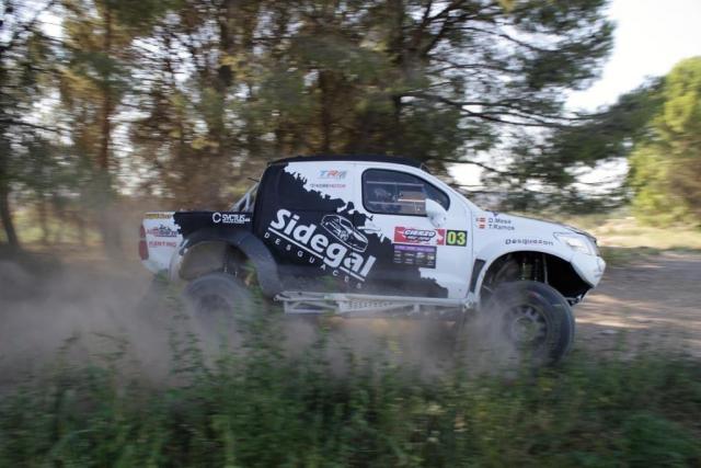 Toyota Hilux Overdrive T1 FIA - Image 5