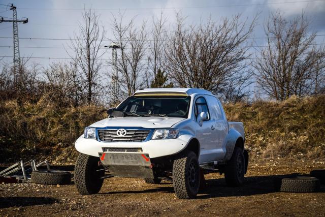 Toyota Hilux Overdrive OTB