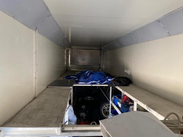 Race trailer - Image 3