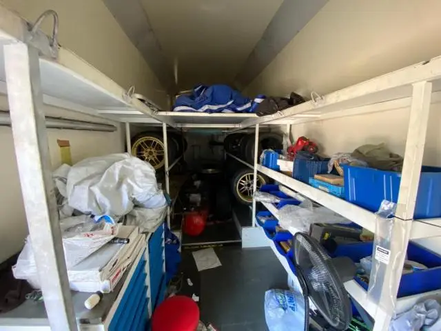 Race trailer - Image 4