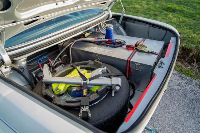 BMW 3.0 CSi - Image 8