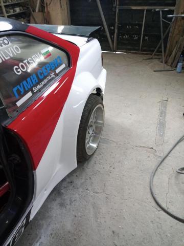 BMW E36 coupe 93' LS1 Pro Drift Car - Image 5