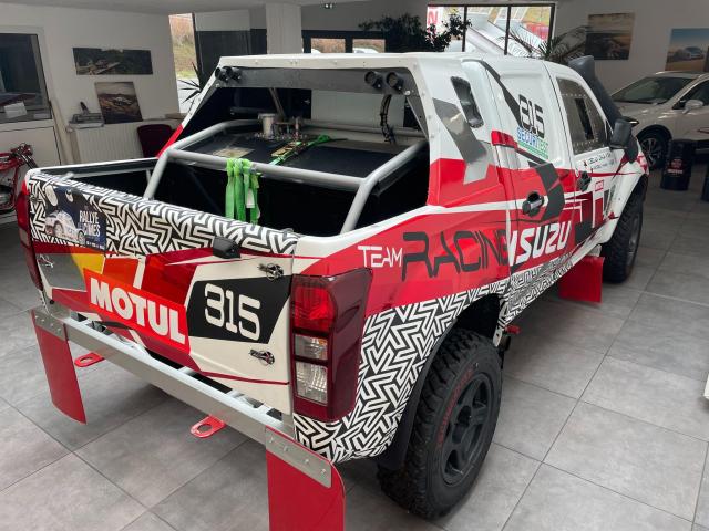 Isuzu D-max 3l 300hp - Image 7