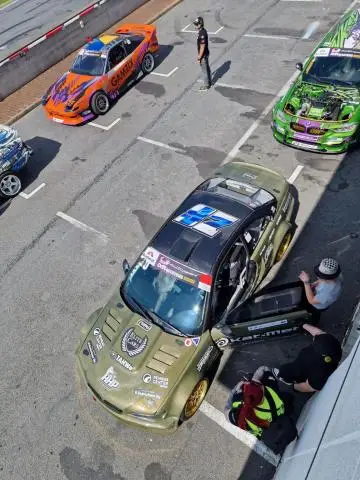 BMW 300 series Coupe - Imagens 2