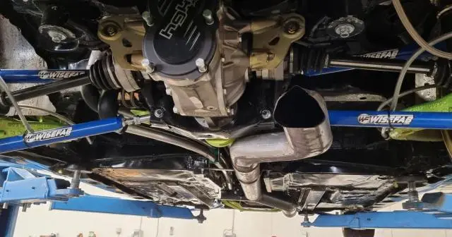 BMW 300 series Coupe - Imagens 3