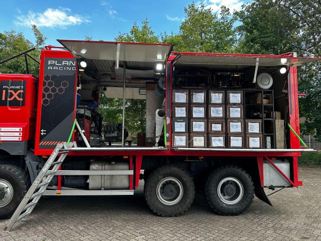 Ginaf 6×6 Dakar Rally service - Image 8