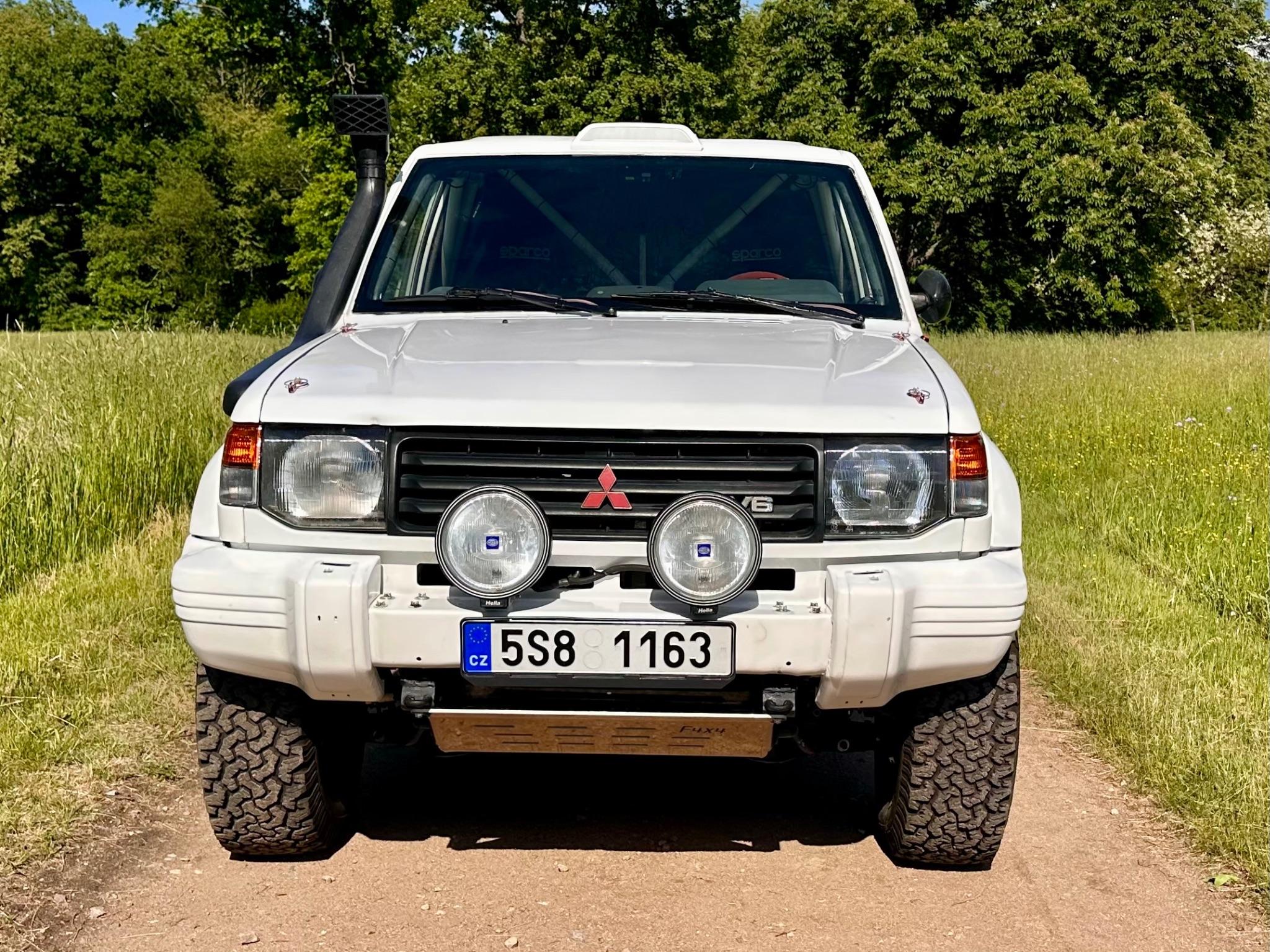 Mitsubishi PAJERO 3.5 V6 DKR Classic - 1