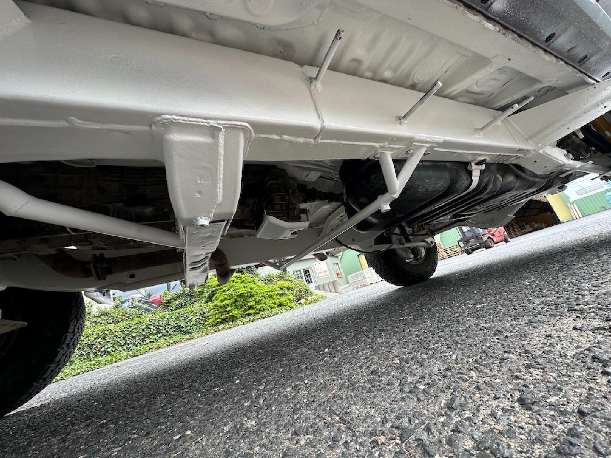 CLASSIC Toyota Prado - 4