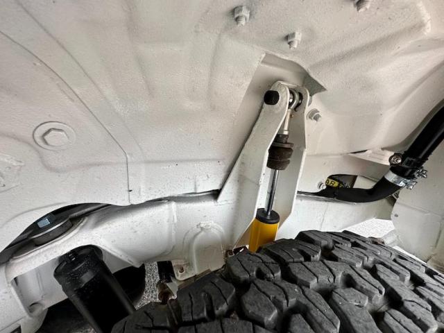 CLASSIC Toyota Land Cruiser 120 - Image 6