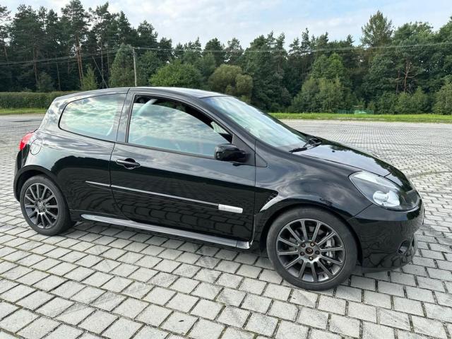 Renault Clio RS3 - Image 2