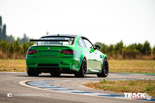 BMW E92 M3 - Image 2
