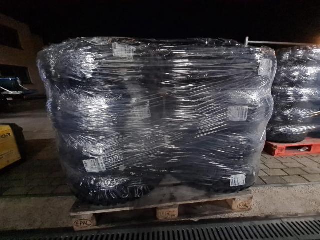 BF Goodrich, 30x10.00 R14