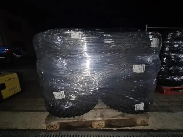 BF Goodrich, 30x10.00 R14 - Obrázek 2