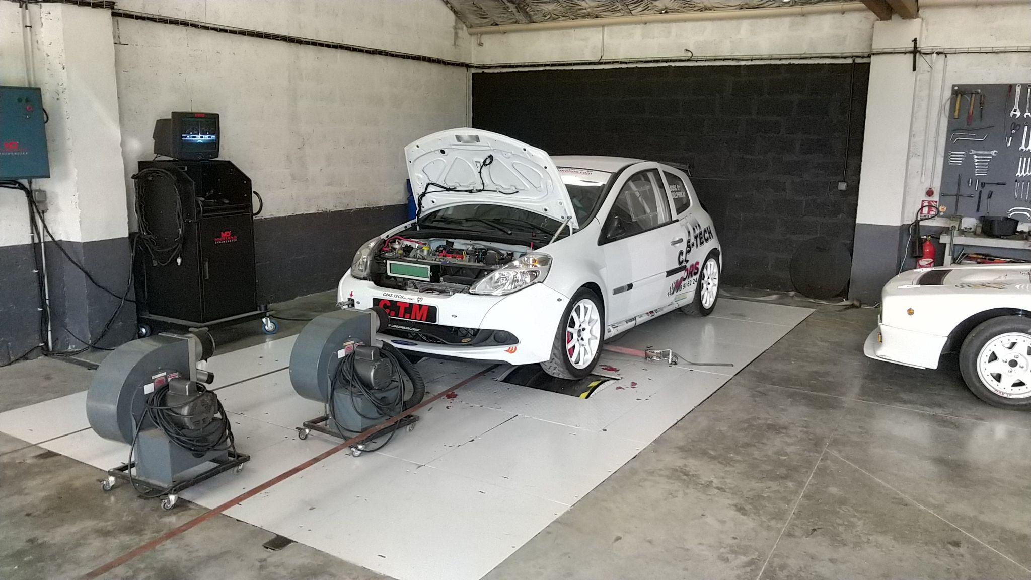 Renault Clio 3 RS MAXI F2000.14 - 9