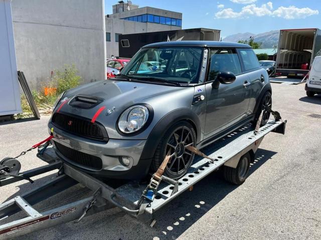 MINI COOPER S Racing Start