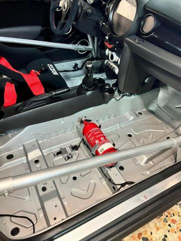 MINI COOPER S Racing Start - Image 5