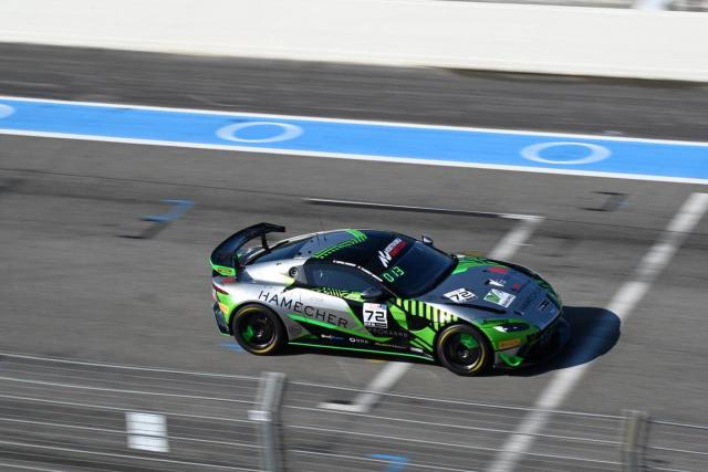 Aston Martin Vantage AMR GT4 - 2022 - Image 2