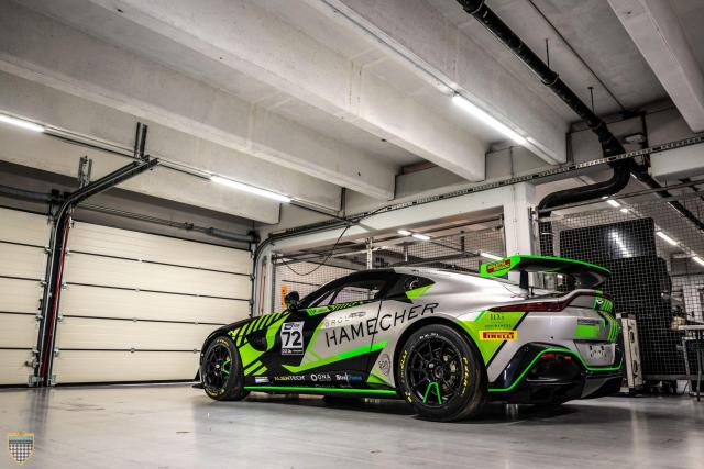 Aston Martin Vantage AMR GT4 - 2022 - Image 9