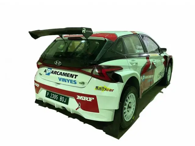 Hyundai i20N Rally2 - 2023 - Photo 2