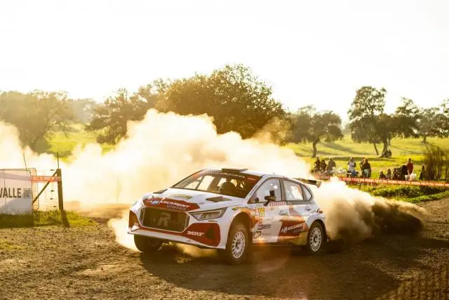 Hyundai i20N Rally2 - 2023 - Photo 3