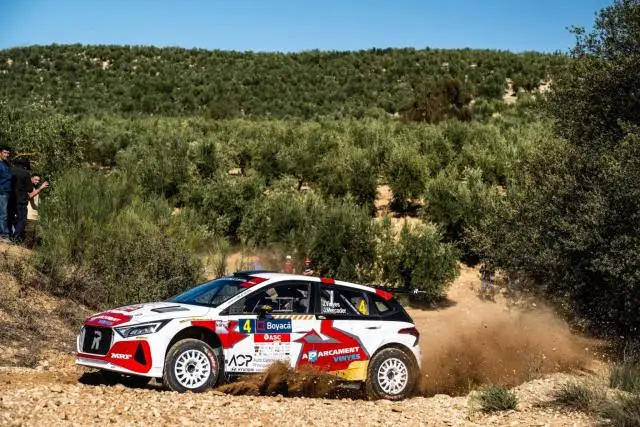 Hyundai i20N Rally2 - 2023 - Photo 5