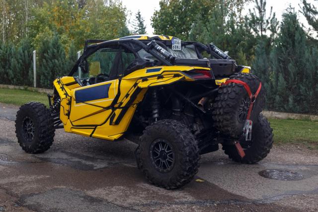 Can Am Maverick X3 X Rs Turbo RR 195 hp - Image 9