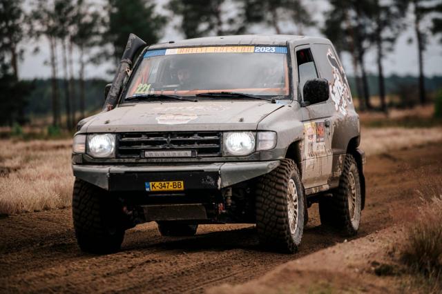 Pajero 3.5 V6 - Image 8