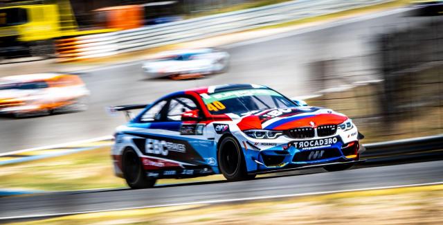 BMW M4 GT4 - Image 3