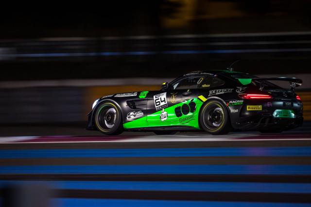 Mercedes AMG GT4 - Image 4