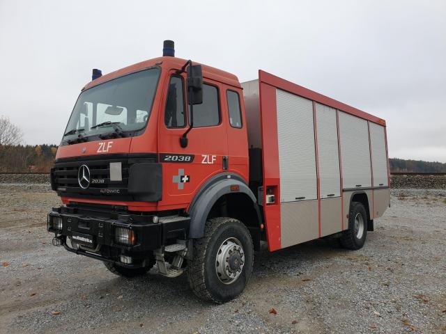 Mercedes 2038 A 4x4 Powerliner Automatic Rally Raid support truck