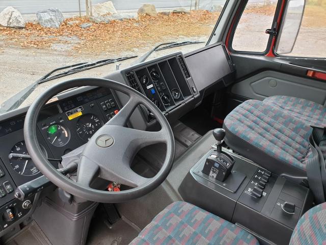 Mercedes 2038 A 4x4 Powerliner Automatic Rally Raid support truck - Image 5