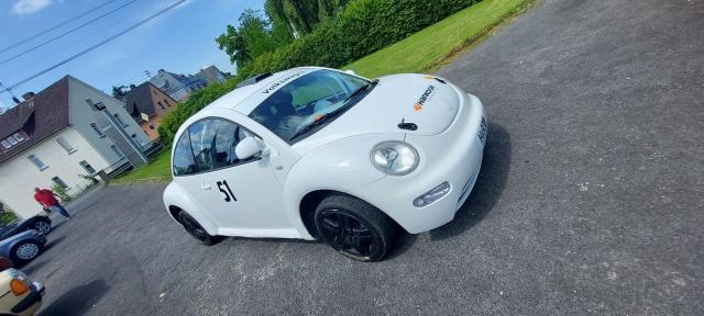 VW New Beetle 2,0 - Pilt 3