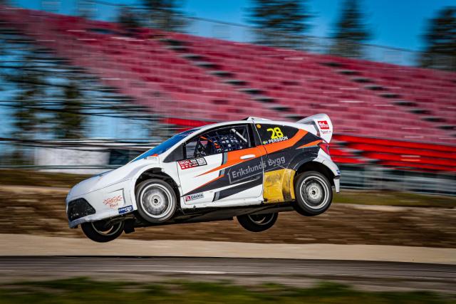 Supercar Lites, Šasija 28