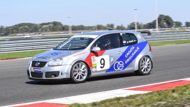 VW Golf V S2000 - Image 3