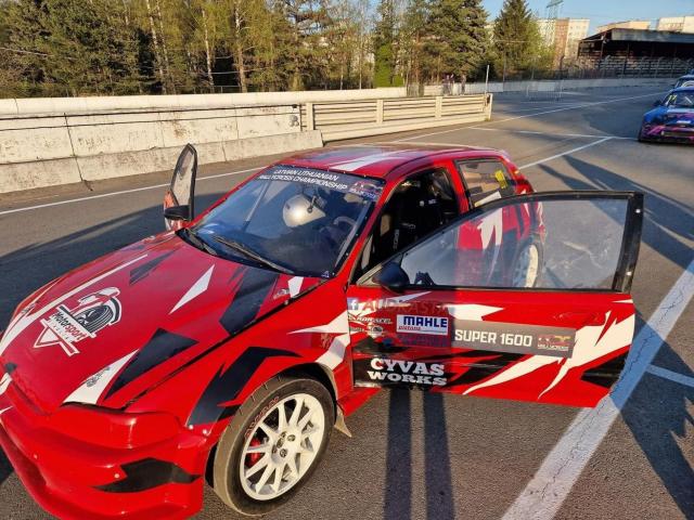 Honda Civic Super 1600 rallycross - Image 2