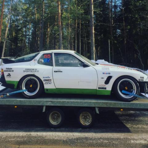 Porsche 924 Carrera GT