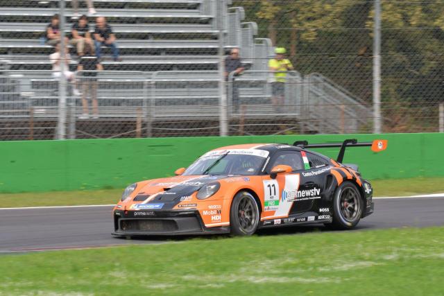 Porsche 992 GT3 Cup 2022 - Image 4