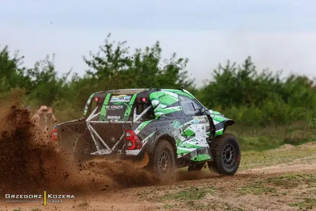 Toyota Hilux T1+ OVERDRIVE - Imagens 3