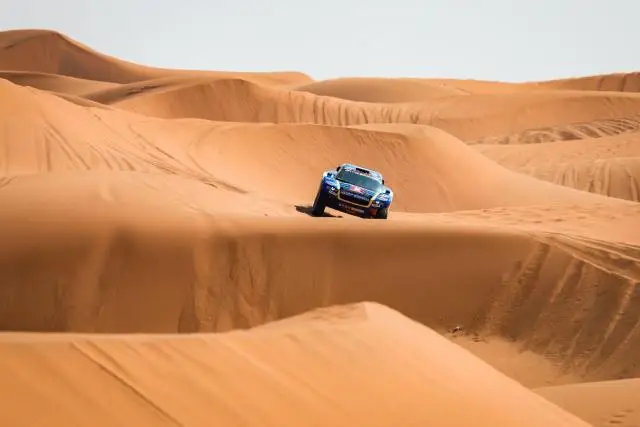 Century CR6 rally raid car, as new, FIA/Dakar Spec, by Michel Kremer - Foto 7