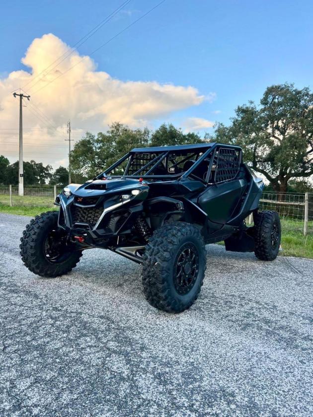 Can-Am Maverick R 2024 for sale / rent - Image 3